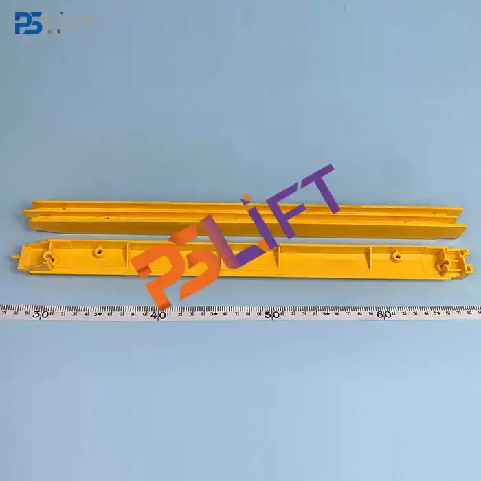 Escalator Yellow / Black Edge Stripe L47332130A Hyundai 